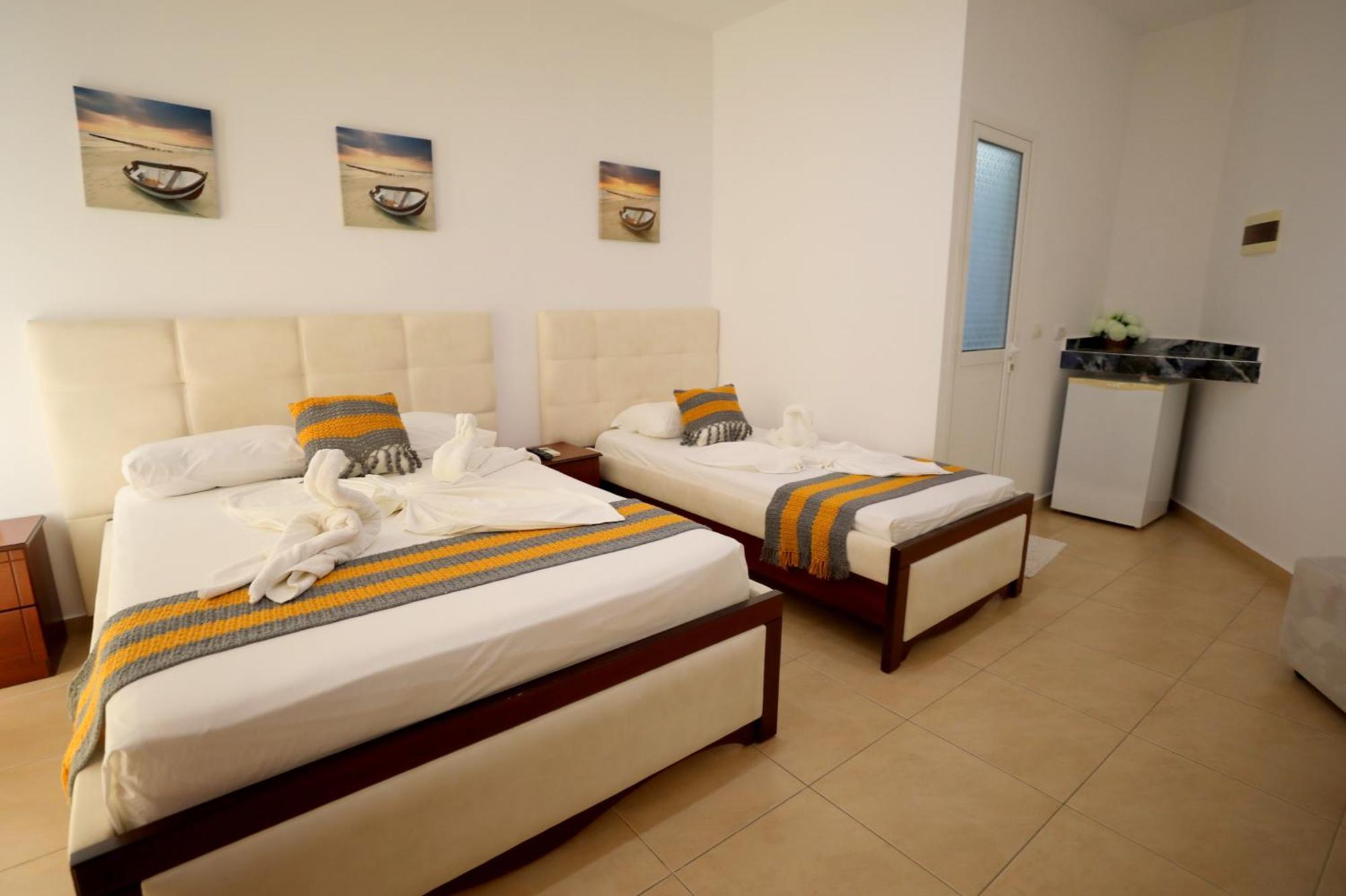 Hotel Soan Sarandë Exterior foto