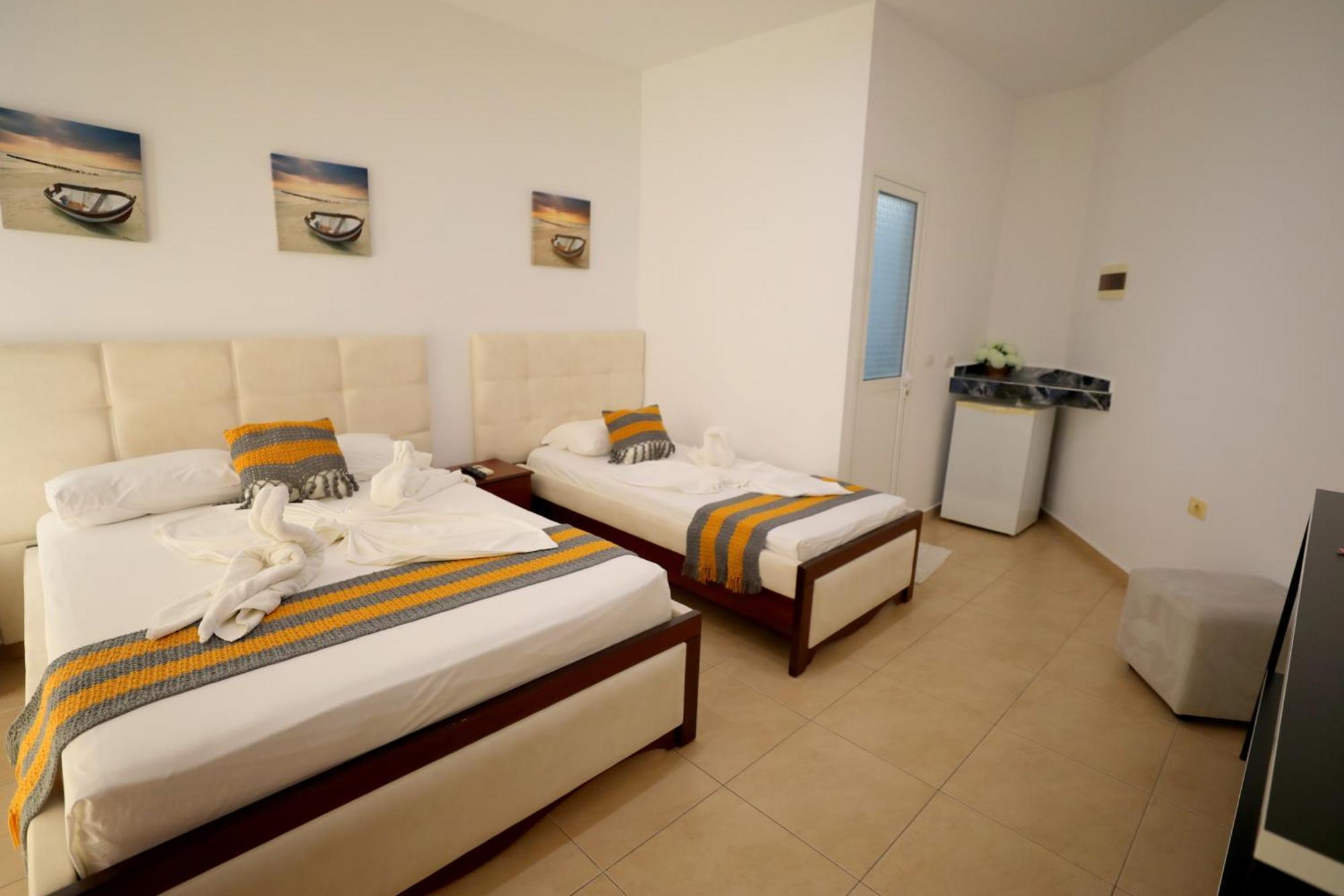 Hotel Soan Sarandë Exterior foto