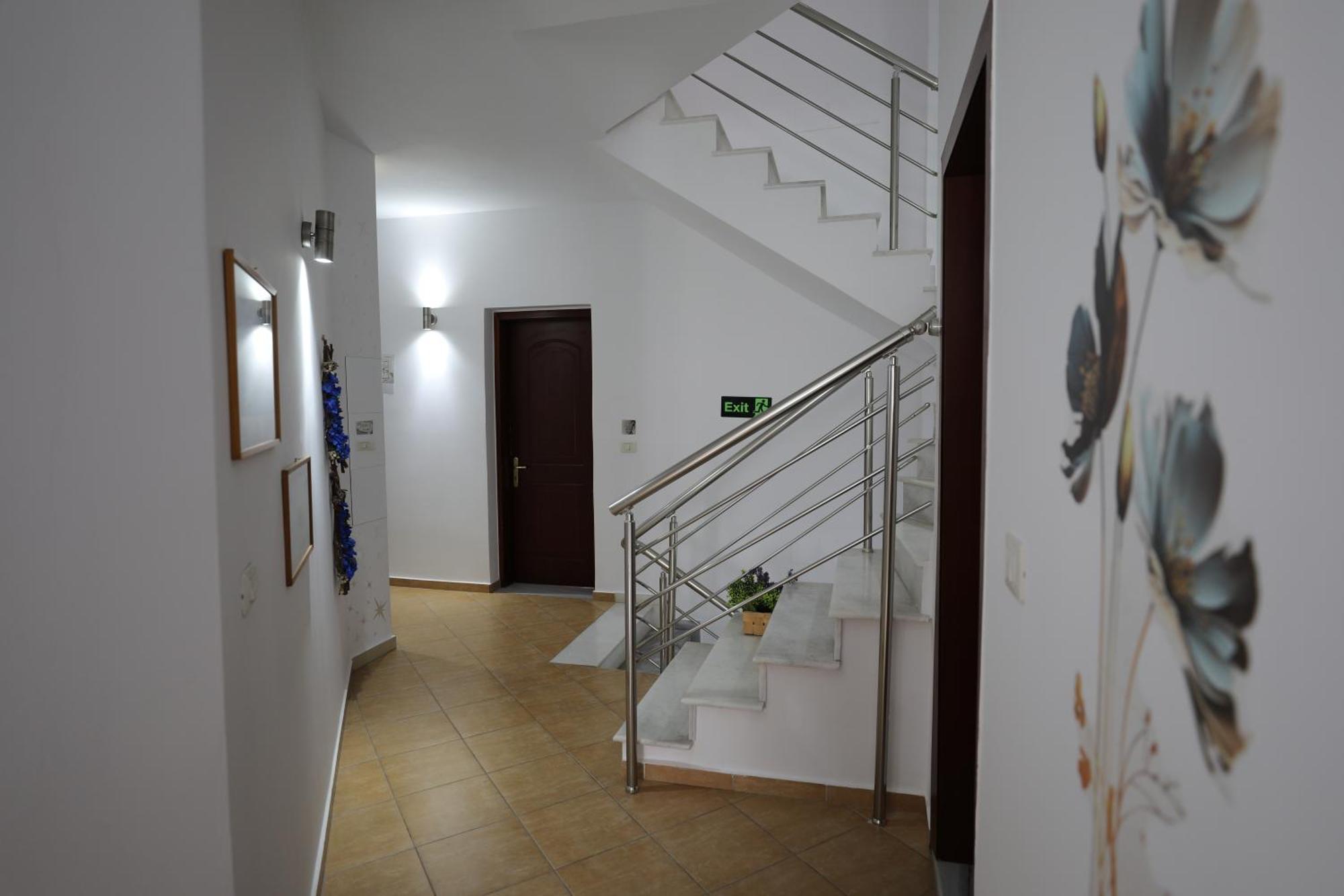 Hotel Soan Sarandë Exterior foto